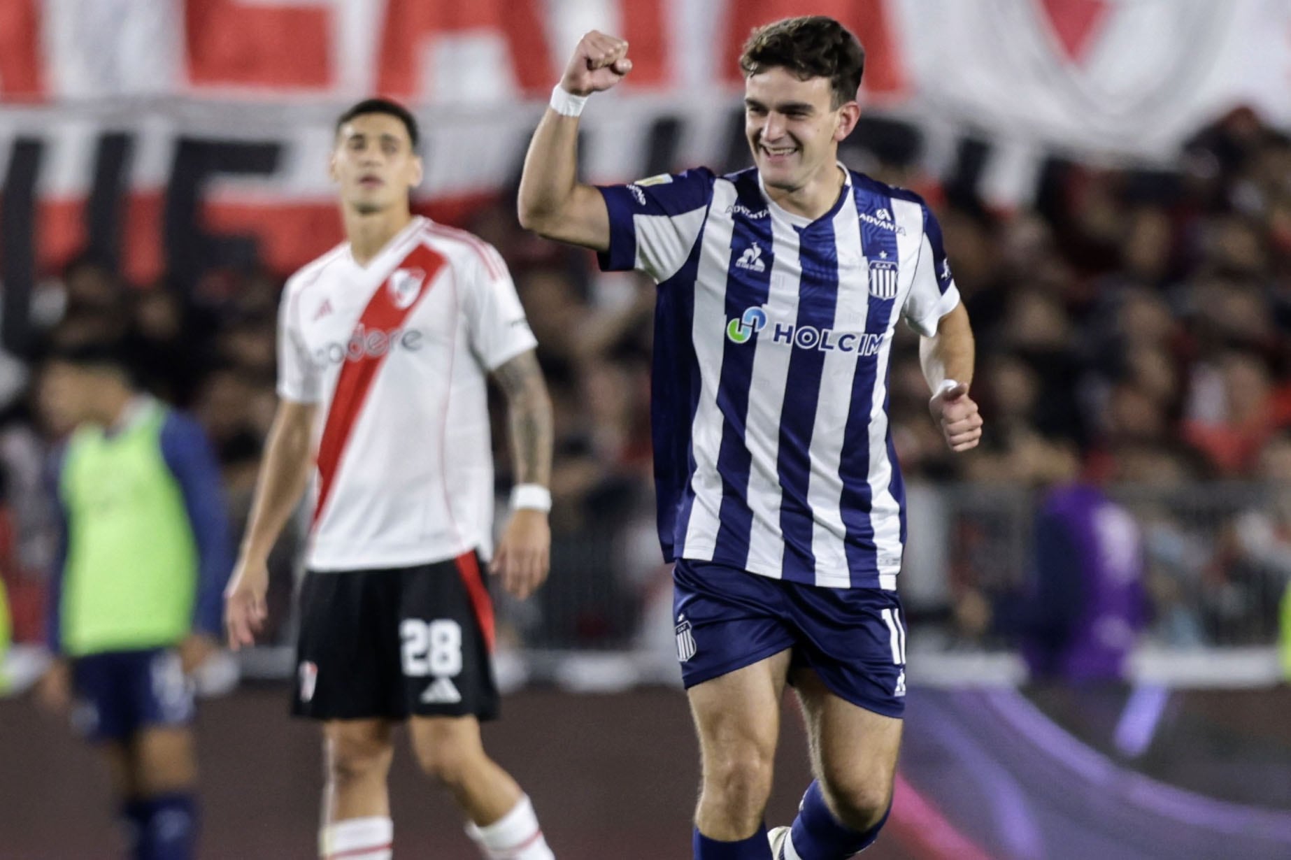 RIVER VS TALLERES. Torneo Apertura Liga Profesional Argentina. Valentín Depietri festeja el 1-0 en el Monumental. (Fotobaires)