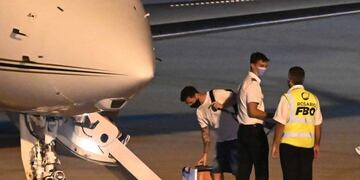 Tras recibir el PCR negativo, Lionel Messi regresa a París para sumarse al PSG. (TyC Sports)