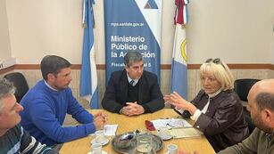 Reunión del Fiscal Regional de Rafaela, Carlos Vottero con integrantes de la Sociedad Rural de Rafaela