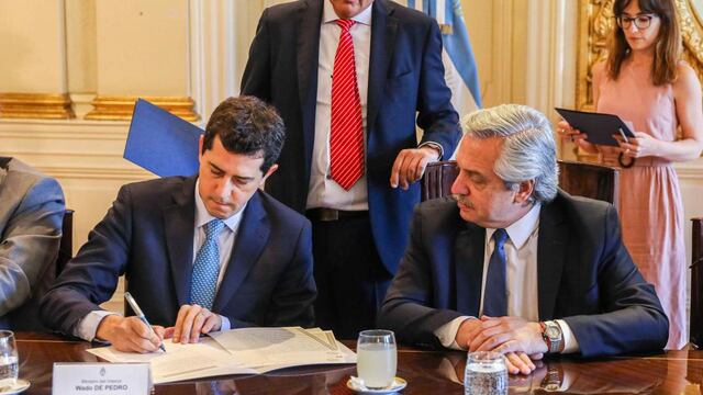 Wado de Pedro junto al presidente Alberto Fernández (Presidencia)