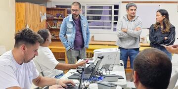 Más de 500 trámites se realizaron en el Operativo DNI en Pehuen Co, Villa Arias y Bajo Hondo.