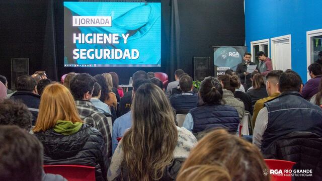 Ante la presencia y participación de sectores privado, públicos, universidades, sindicatos, se realizó este encuentro con una temática que está presente en todos los ámbitos.