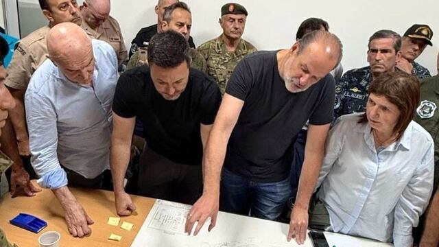 Operativo del Gobierno en Bahía Blanca