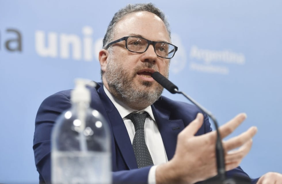 El Gobierno pidió a las empresas alimenticias que justifiquen los aumentos de precios y advirtió que podría aplicar la Ley de Abastecimiento