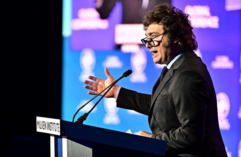 ¿Cuánto cuesta un litro de leche?: qué respondió Milei a la pregunta que lo incomodó