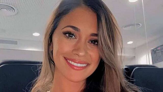 Elegante y con su belleza sin igual, Antonela Roccuzzo posó con una bikini verde agua en Instagram.
