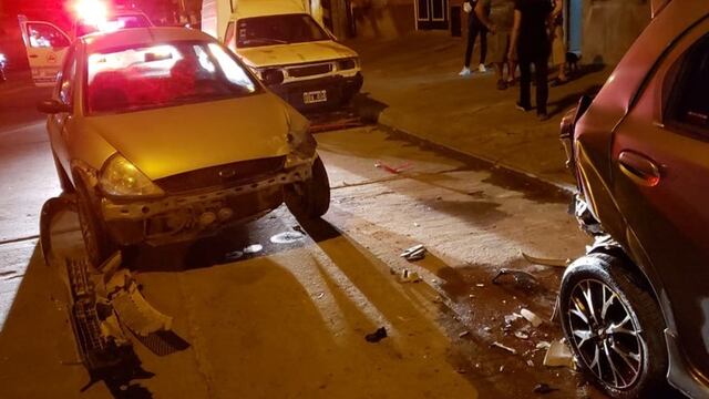 Una mujer chocó y salió corriendo