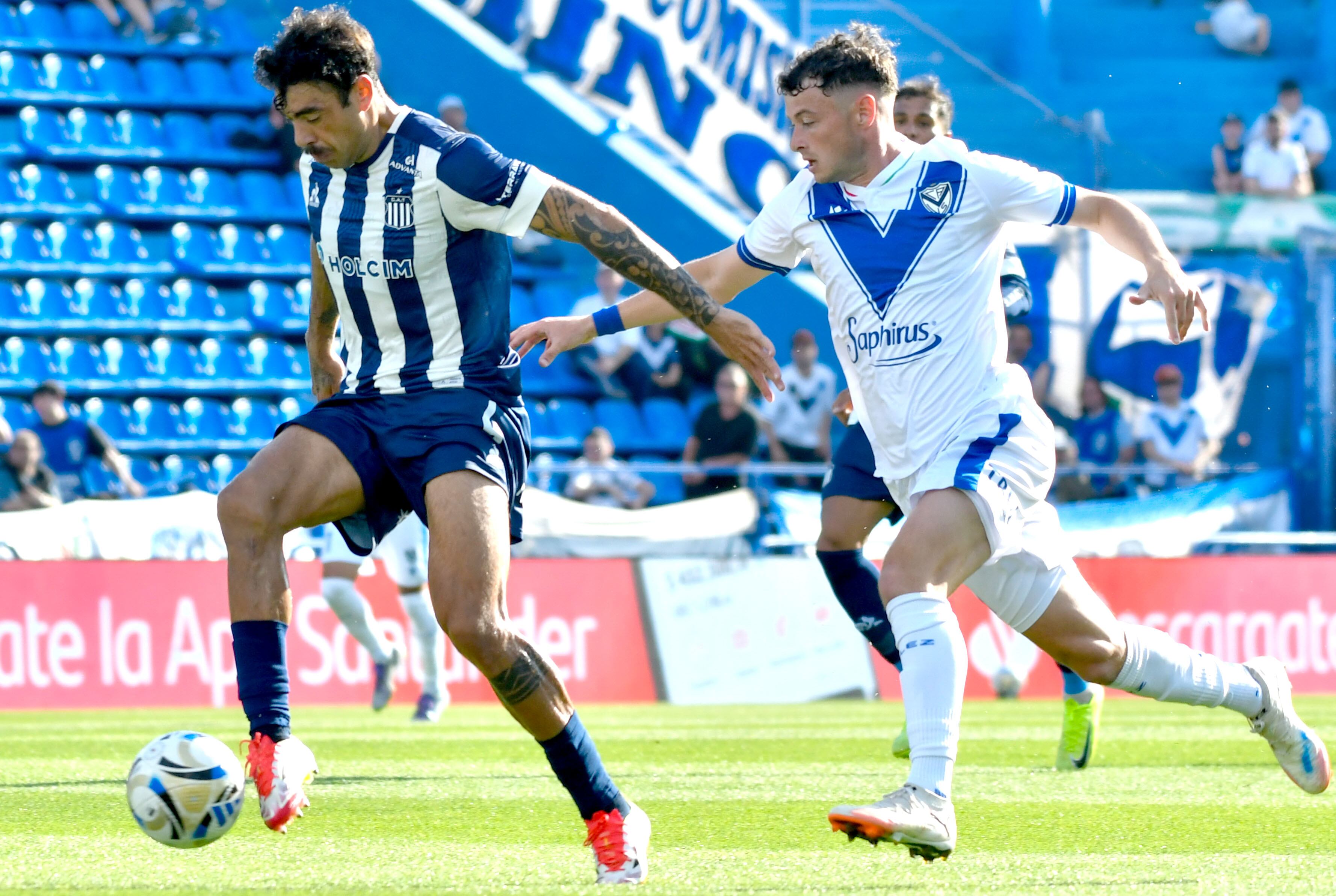 Vélez ante Talleres, por la fecha 14. (Fotobaires).