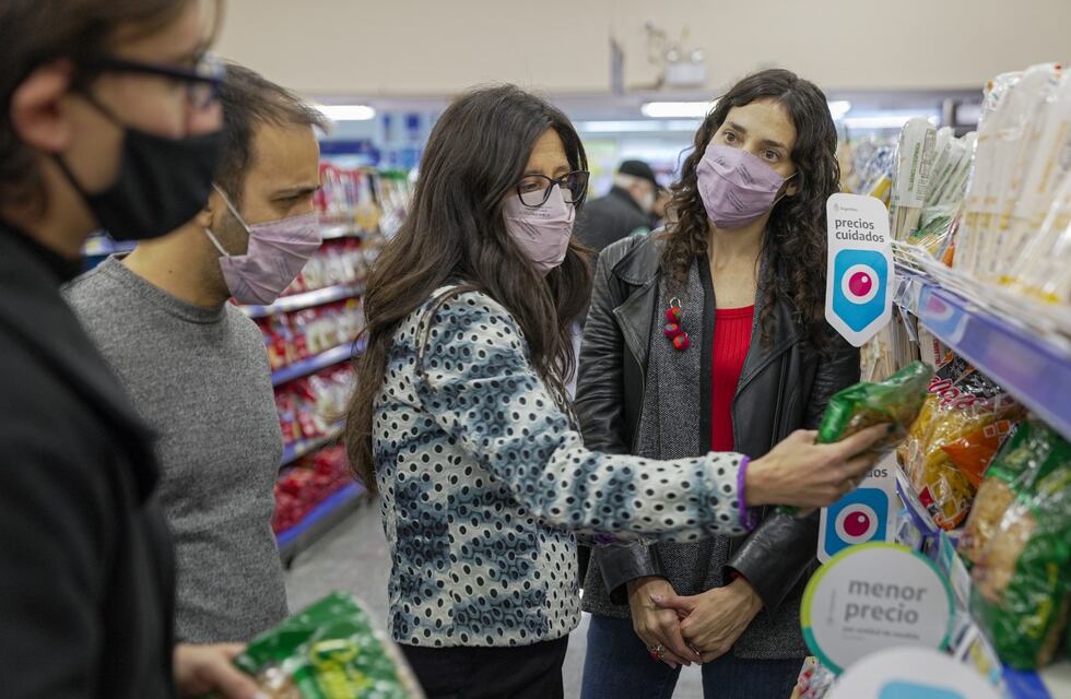 El Gobierno le pidió a los supermercados que colaboren más para enfriar los precios
