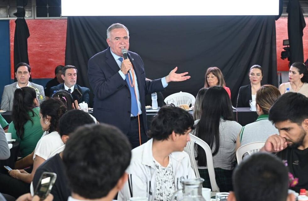 El mensaje del gobernador a los jóvenes estudiantes