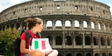 Cómo aplicar a una beca de 9.000 euros y estudiar en Italia.