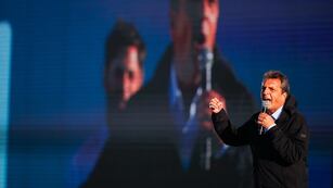 Sergio Massa enfrentará a Javier Milei en balotaje el próximo 19 de noviembre por la presidencia de Argentina. (Reuters)