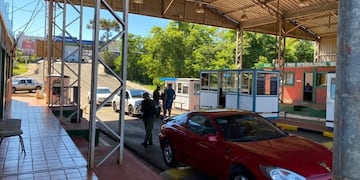 Tan sólo siete personas cruzaron por el paso Bernardo de Irigoyen – Dionisio Cerqueira en el primer día de reapertura