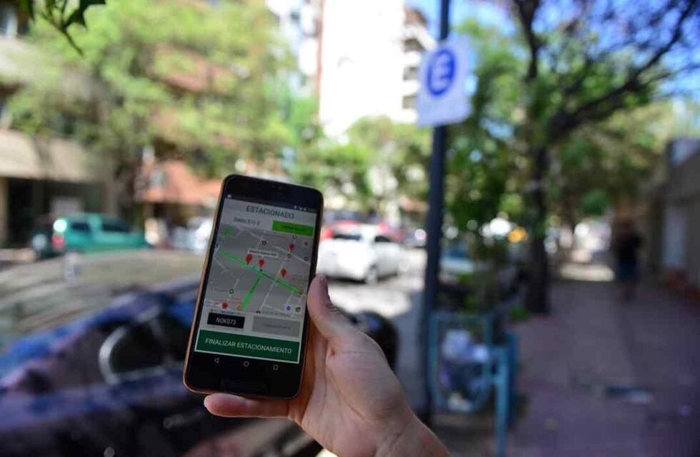 Adiós a los parquímetros: cómo usar Blinkay, la flamante app para estacionar en la Ciudad