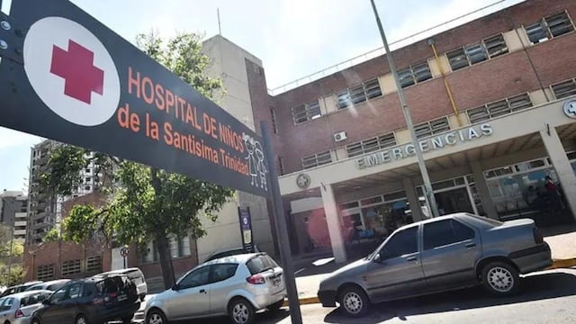 El niño se encuentra internado en el Hospital de Niños.