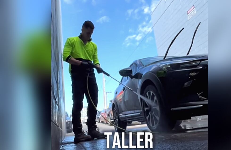 Un jujeño que emigró a Australia mostró cuánto cobró por lavar autos un día y sorprendió a todos en las redes