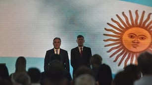 Llaryora y Passerini mostraron su apoyo a la universidad pública en las redes sociales.