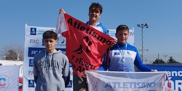 El puntaltense Emanuel Quevin ganó la medalla de oro en lanzamiento de martillo.