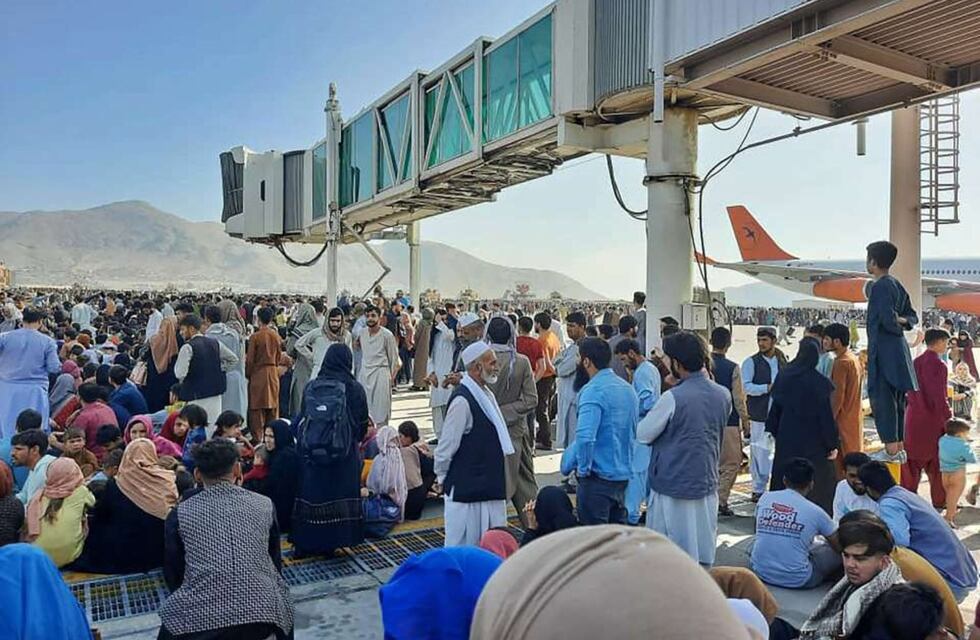 Afganistán: cómo salieron de Kabul dos de los argentinos que estaban en el país y qué pasará con los otros dos