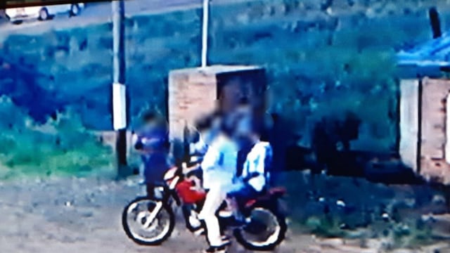 Robaron una moto y fueron detenidos gracias a las filmaciones de una cámara de seguridad