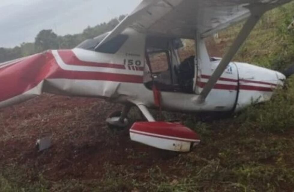 Milagro en Eldorado: una avioneta se estrelló y sus tripulantes salieron prácticamente ilesos del accidente