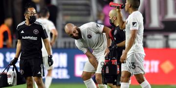 Gonzalo Higuaín se retiró lesionado en la MLS.