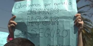Los alumnos del IPET 92 Antonio Berni reclaman por seguridad. (El Doce)
