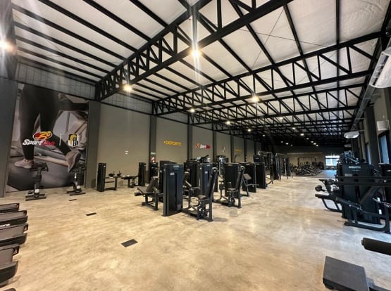 Espacio de 800m2 con equipos de alta tecnología.