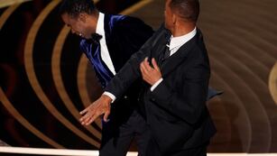 Will Smith y Chris Rock en los Premios Oscar 2022