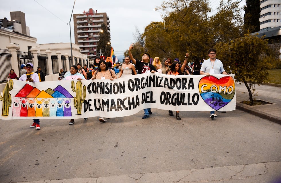 “Celebramos ser libres”, fue uno de los mensajes en la Marcha del Orgullo