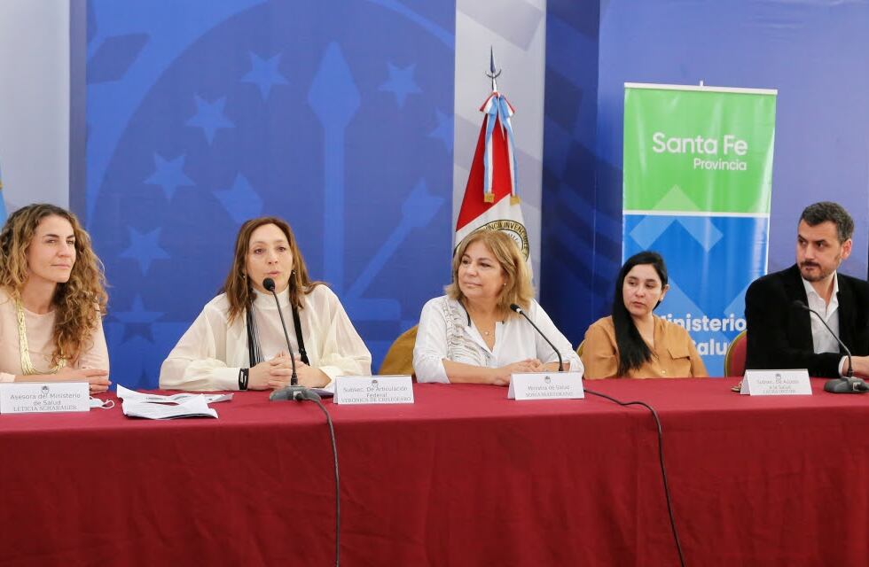 Pérez y Soldini recibirán computadoras de Provincia y Nación para los Centros de Salud