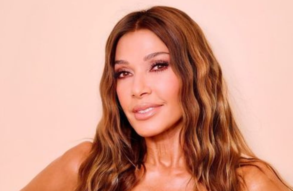 Catherine Fulop desafió la ola de calor y se grabó entrenando a full en el gimnasio