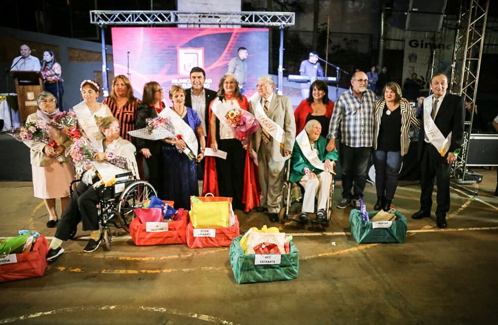 Eldorado tiene nuevo Rey y Reina de los Adultos Mayores