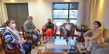 Jaldo se reunió con su reemplazo en la lista oficialista a Diputado Nacional.