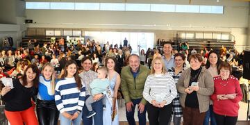 Matías Stevanato participó junto a cientos de mujeres de un tradicional evento solidario