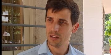 Leo Viotti al momento de hacer la denuncia