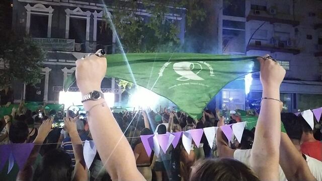 Las chaqueñas celebraron la aprobación de la IVE.