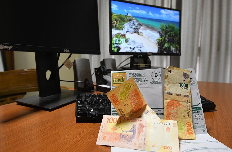 Aumento de tarifas en Mendoza: el gobierno evalúa un incremento en la factura de la luz