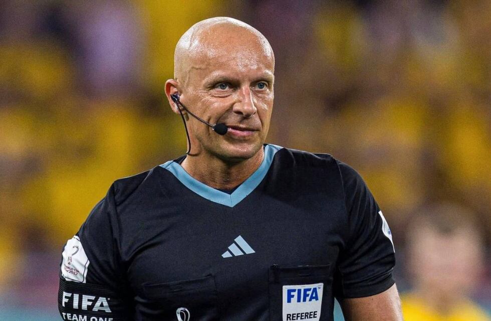 El escandaloso fallo arbitral que podría haberle costado su tercer mundial a la Selección Argentina