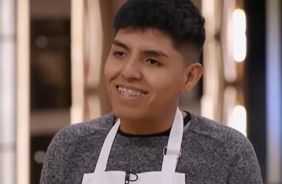 La reacción de Antonio, el salteño de Masterchef, al conocer a Vicky Xipolitakis: “Me pasa de todo cuando la veo”