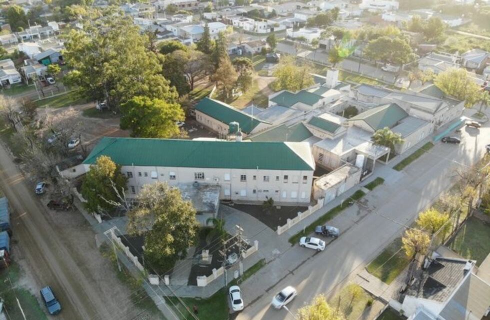 Se desprendió parte del cielorraso en el hospital de Chajarí