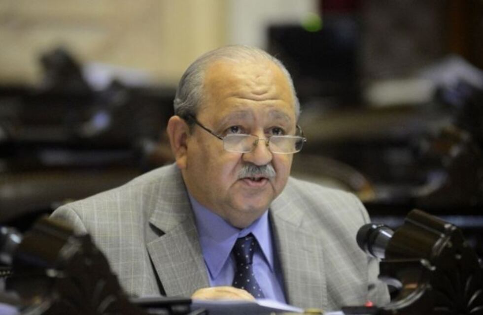 El gobernador Jalil lamentó el fallecimiento de Brizuela del Moral