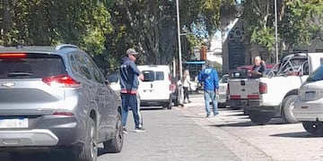 La actividad en los estacionamientos libres de la vía pública es un problema recurrente.
