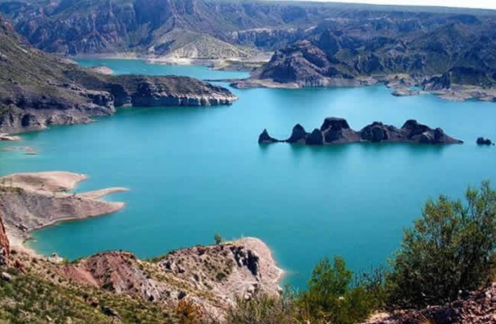 Hallaron sin vida al joven que era intensamente buscado en el lago de Valle Grande de San Rafael