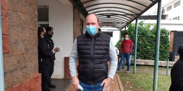El candidato a Concejal por el sublema “Imaginate Ciudad” del Frente Renovador, Daniel “Colo” Vancsik, emitió su voto