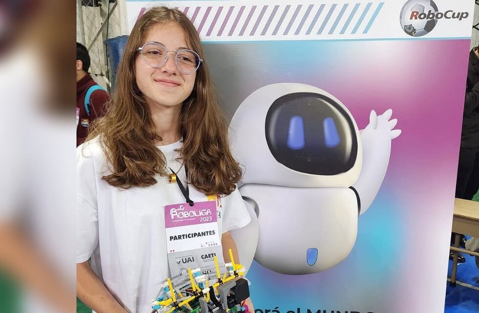 Virginia Viollaz, la primera salteña mujer que va a competir en el Mundial de Robótica representando Argentina