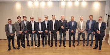Los gobernadores de Juntos por el Cambio en la última reunión en el Banco de Corrientes (Foto: Prensa JxC)