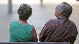 ESPERANZA DE VIDA. Las personas viven en promedio cada vez más (AP).