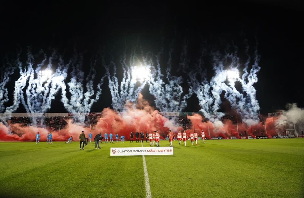 Los hinchas de Instituto siguen trepados a la ilusión del ascenso