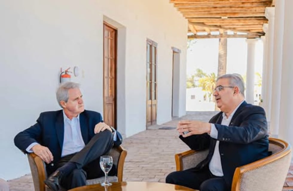 Catamarca impulsa un programa de becas de excelencia junto a la Universidad Di Tella